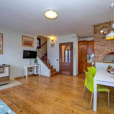 Casa Nel Borgo - Casa Oliva *