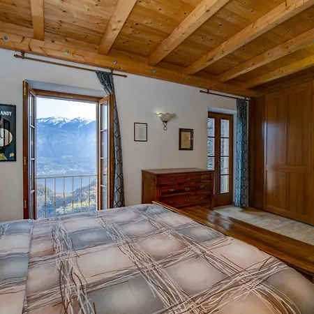 Holiday home Casa Nel Borgo - Casa Oliva *