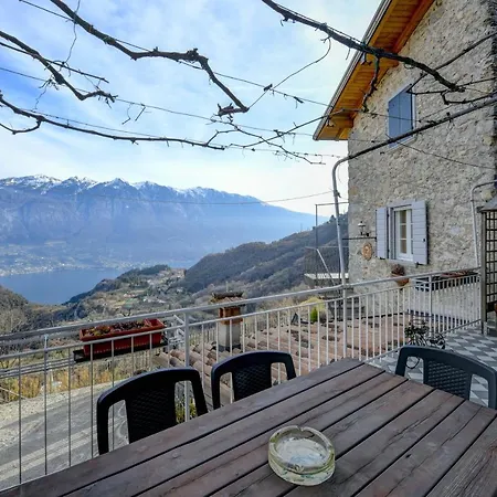 Holiday home Casa Nel Borgo - Casa Oliva